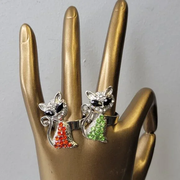 Red Cat Ring Adjustable Band - Picture 10 of 11